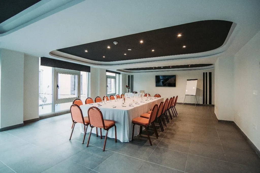 Conferences, Urban Anaga, Tenerife