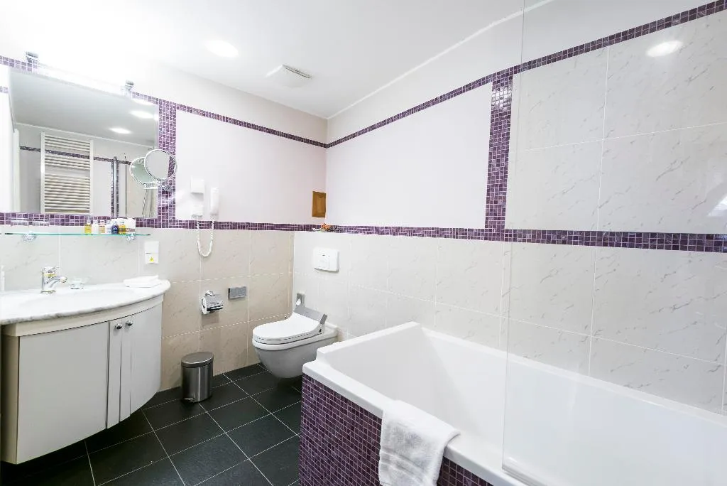 Double or Twin SUPERIOR Room, Golden Well, Prague