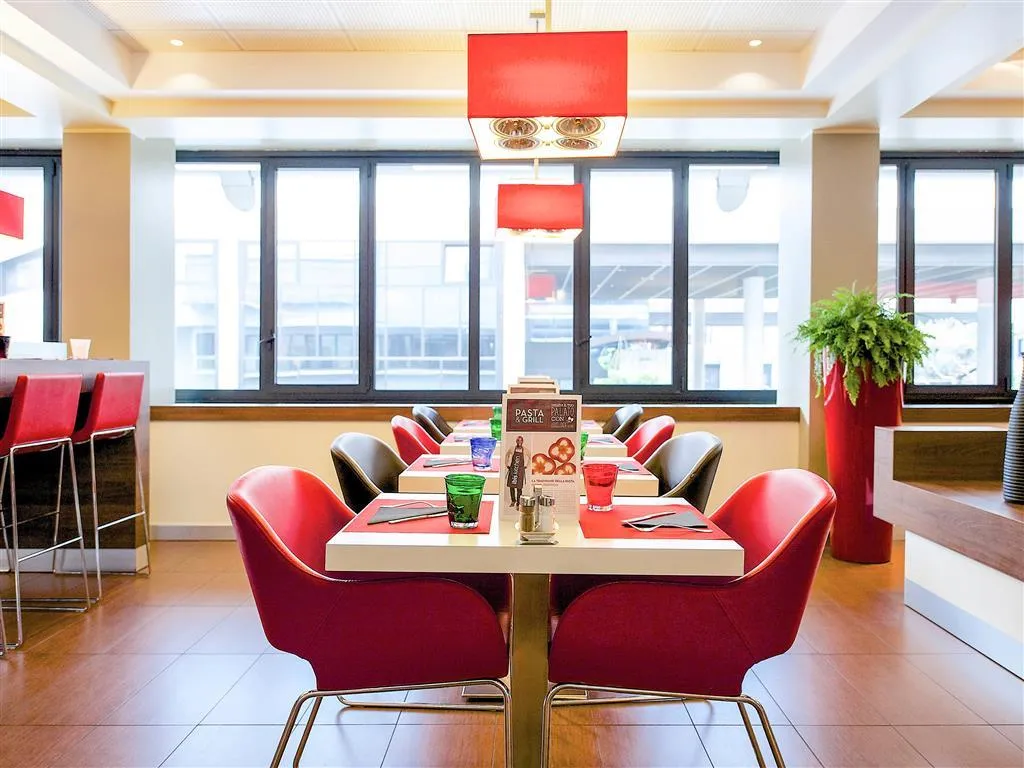 Restaurant, Ibis Milano Centro, Milan