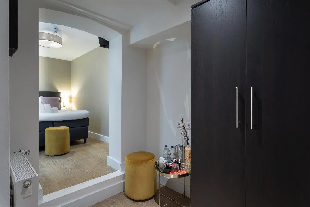 DOUBLE STANDARD Room, NL Hotel District Leidseplein, Amsterdam