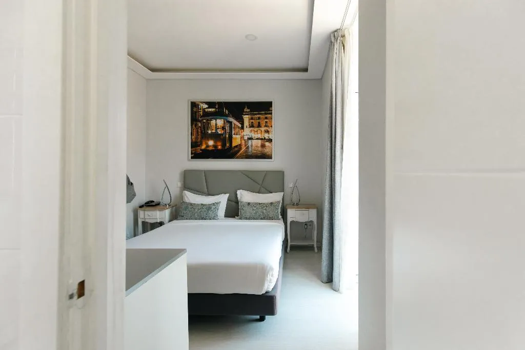 DOUBLE SUPERIOR Room, Residencial Alcobia, Lisbon