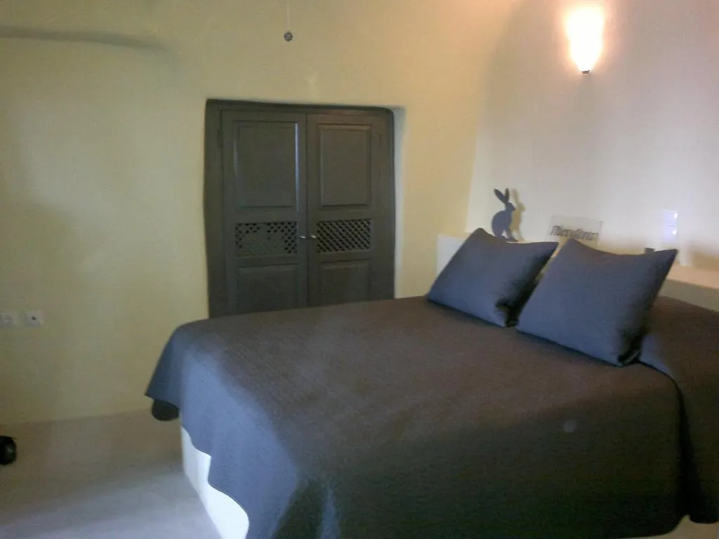 Room, Theodora Suites - Adults Only, Santorini