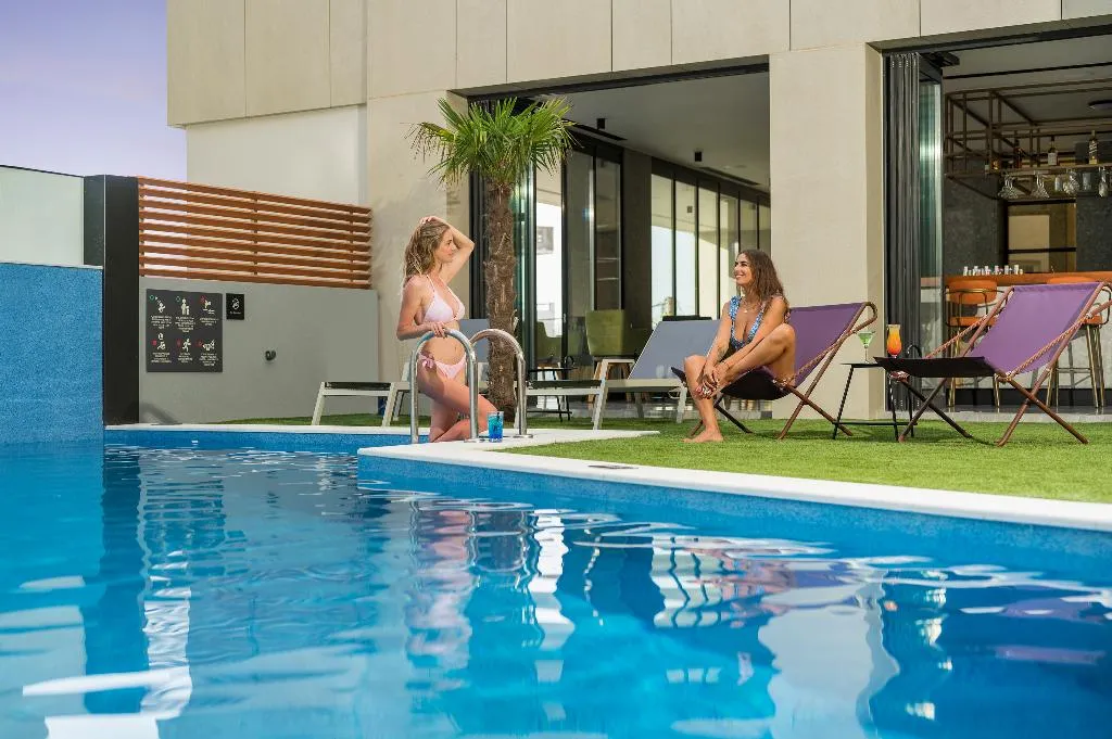 Pool, Hyperion City Hotel, Crete
