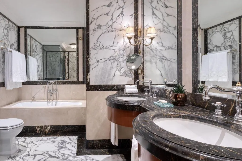 Room, Grande Bretagne, A Luxury Collection Hotel, Athens