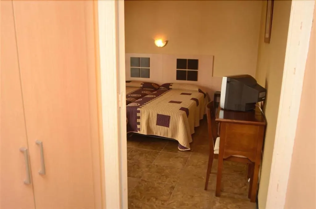 Room, Hotel Aubi, Barcelona