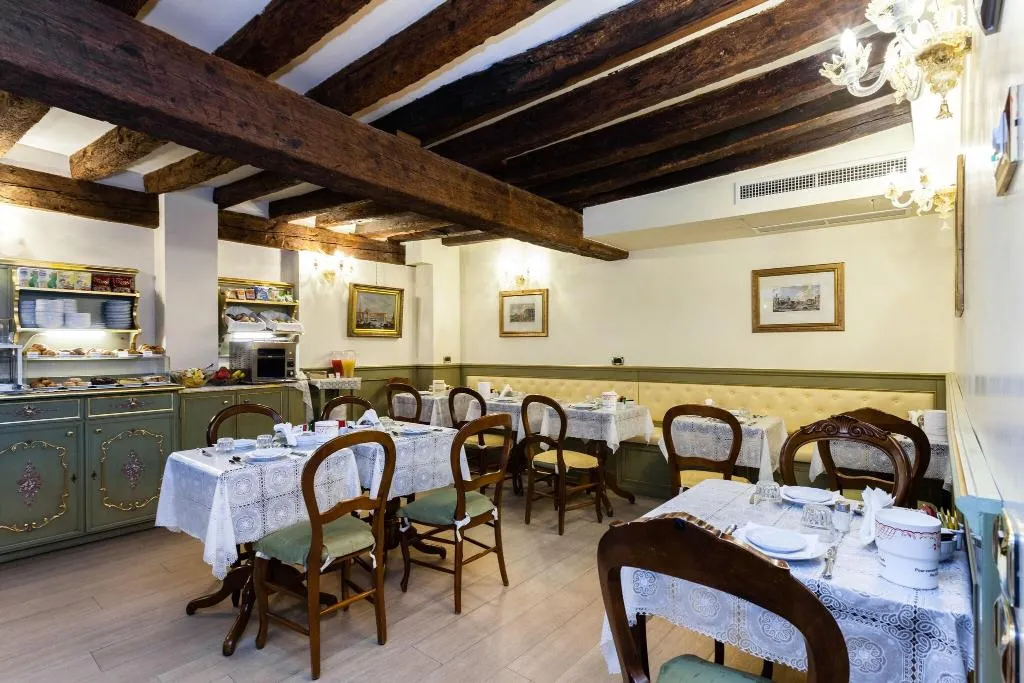 Restaurant, Hotel Al Ponte Mocenigo, Venice
