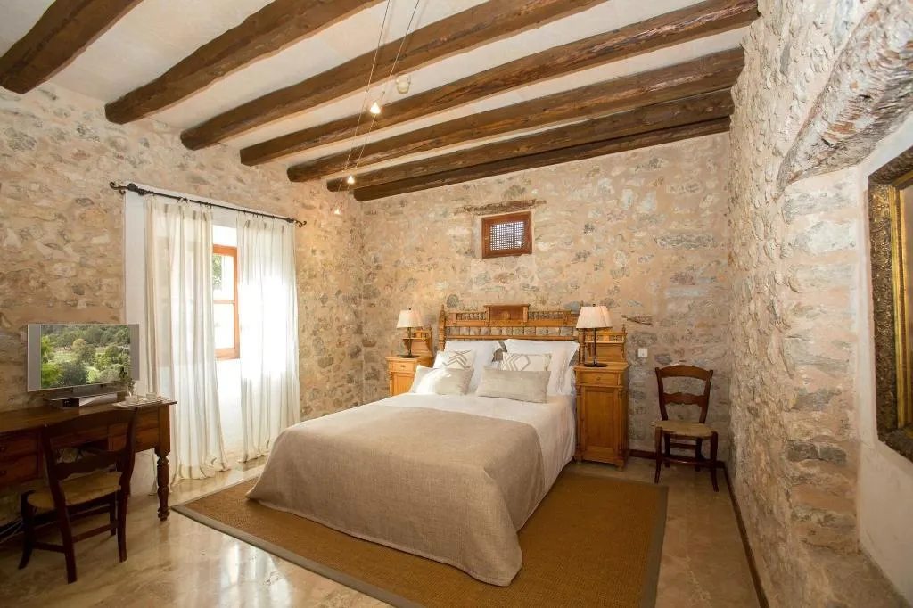 Room, Monnaber Vell, Majorca