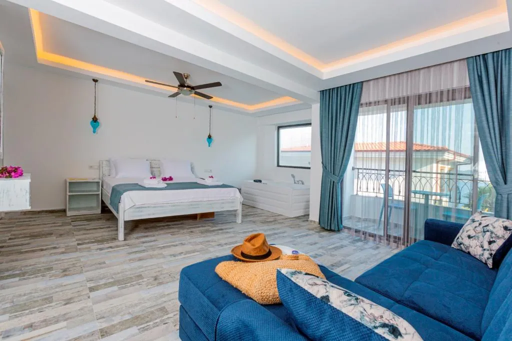 SUITE WITH JACUZZI Room, Payam Hotel, Dalaman