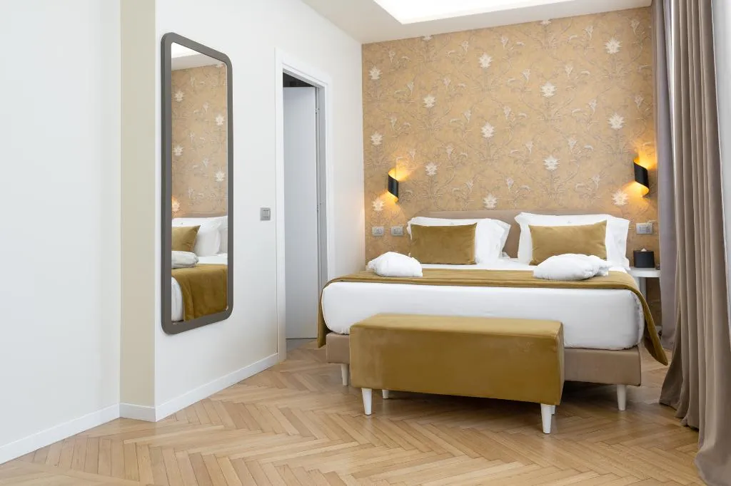 JUNIOR SUITE CAPACITY 3 Room, Caravita, Rome