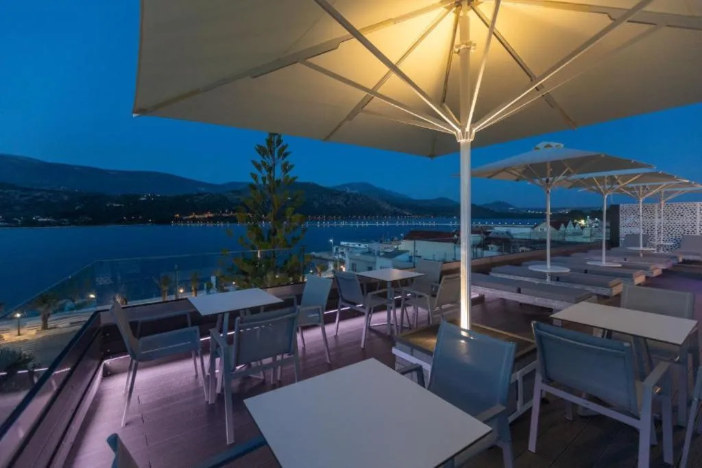 Terrace, Mouikis, Kefallinia