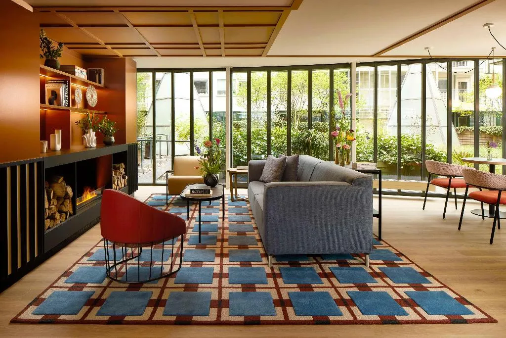Lobby, Avani Museum Quarter Amsterdam Hotel-previously NH, Amsterdam