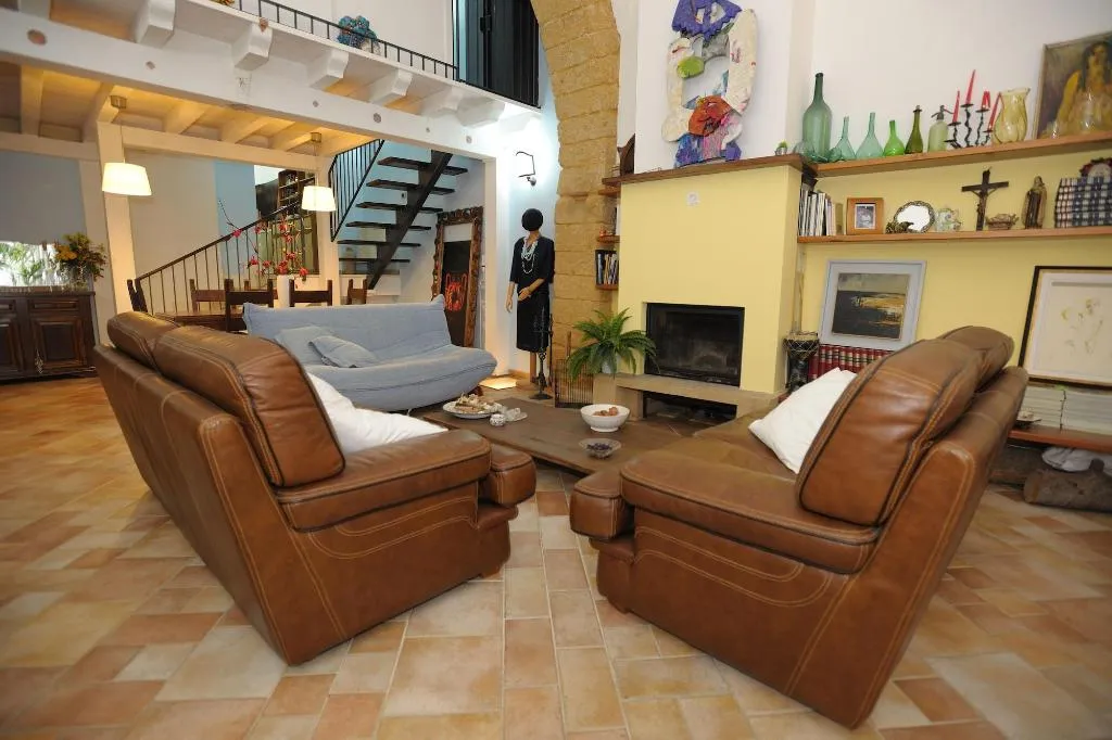Lobby, Arco Ubriaco, Catania