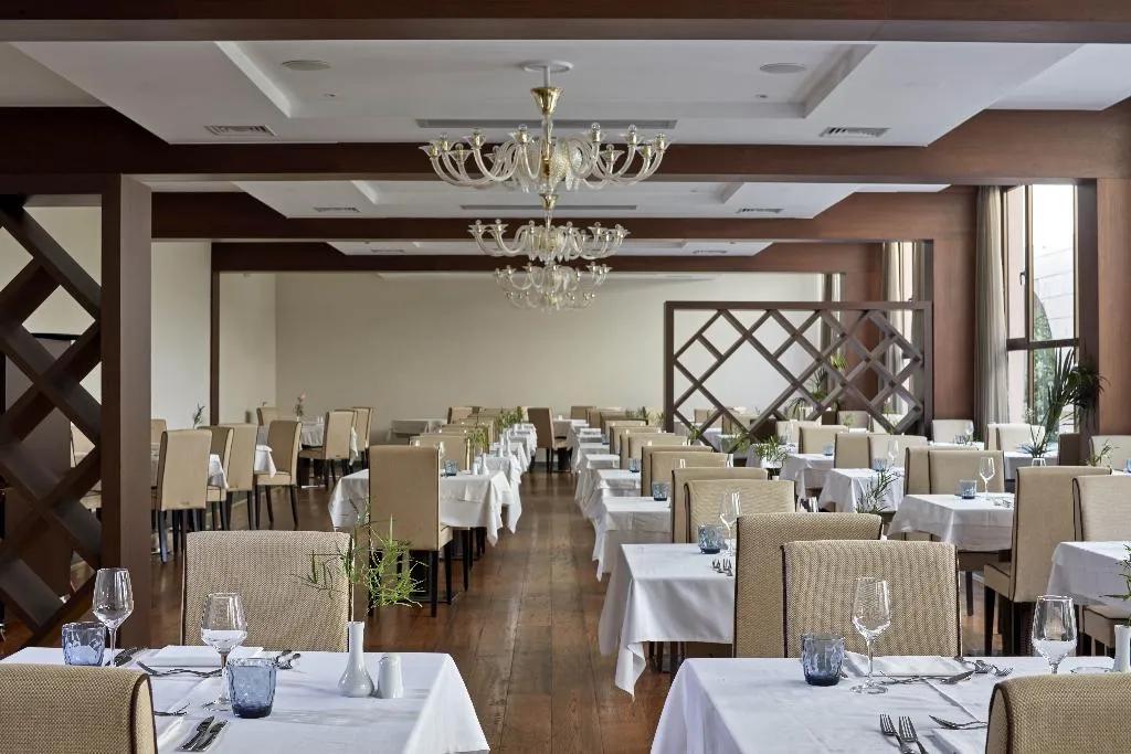 Restaurant, Atlantica Grand Mediterraneo Resort & Spa, Corfu