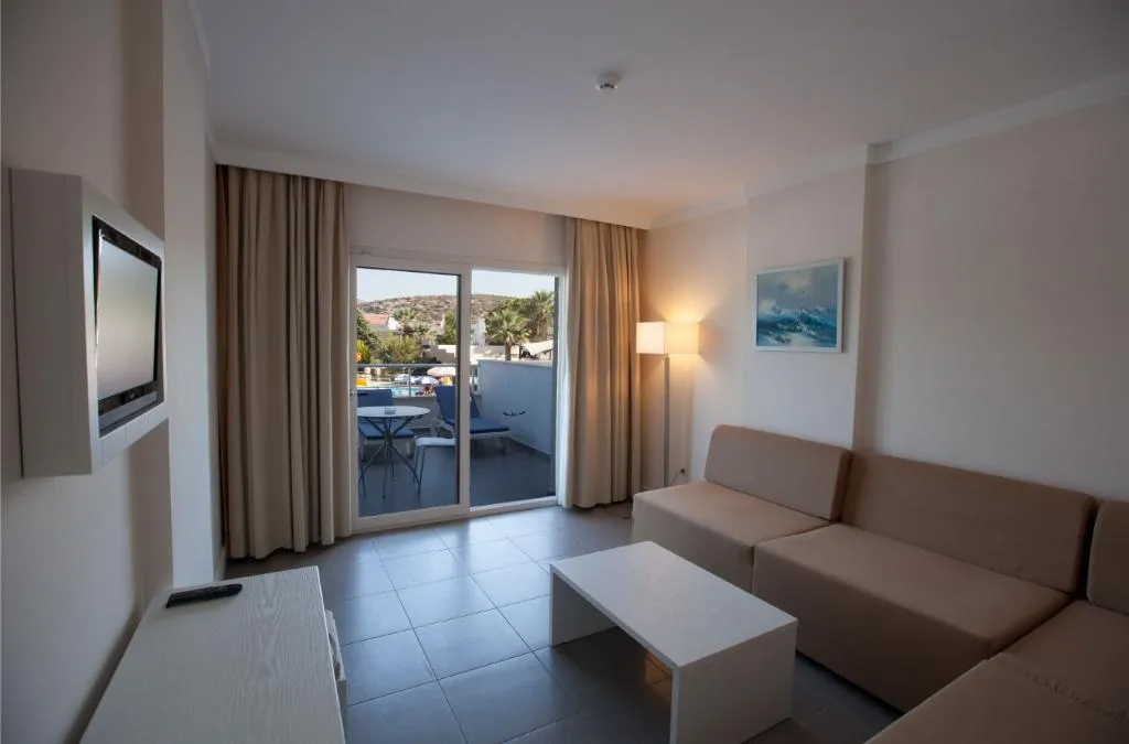 FAMILY ROOM STANDARD Room, Batihan Beach Resort & Spa, Izmir