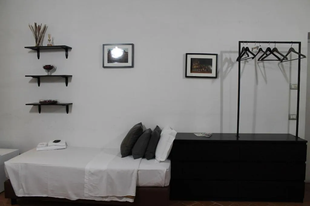 Room, Relais Arco Della Pace, Rome