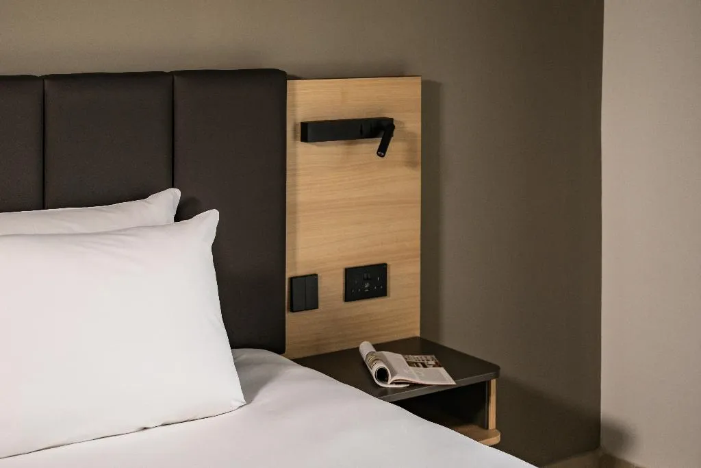 Double or Twin SUPERIOR SEA VIEW Room, QAWRA Palace Resort & SPA, Malta