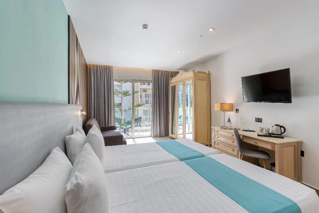Double or Twin SUPERIOR Room, Solana Hotel & Spa, Malta