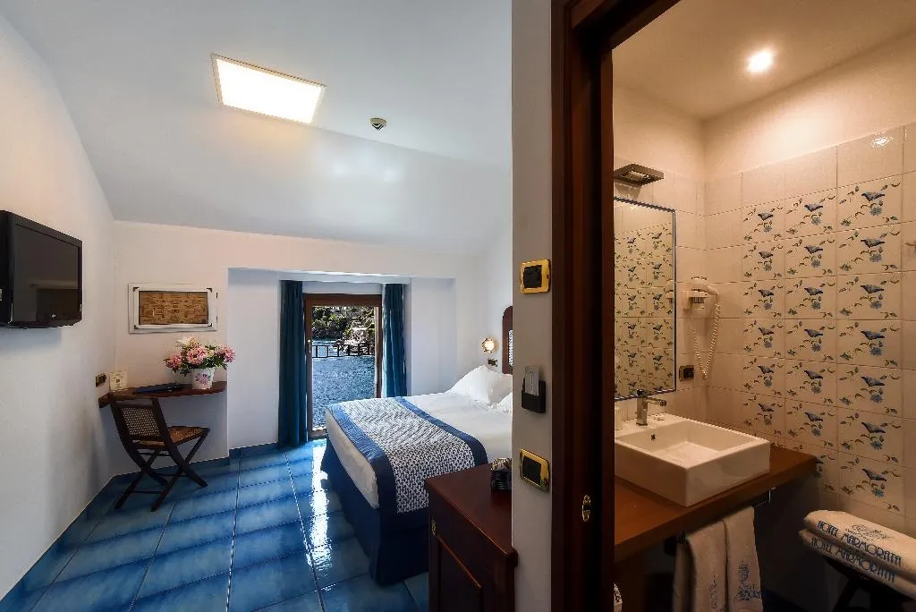 Double or Twin SEA VIEW Room, Ravello Art Hotel Marmorata, Naples