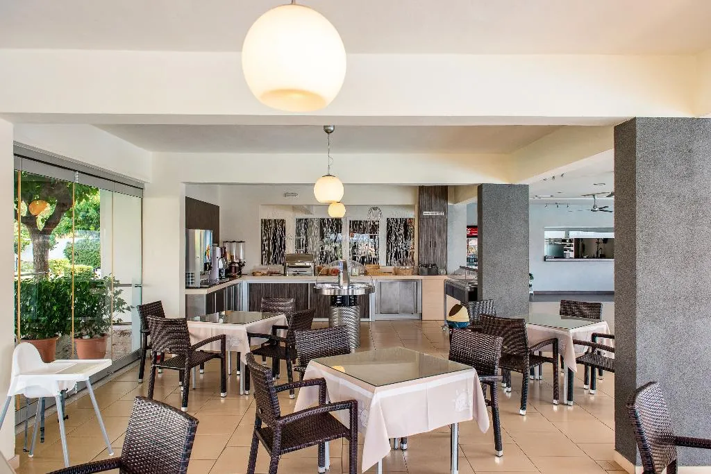 Restaurant, Zoes, Rhodes
