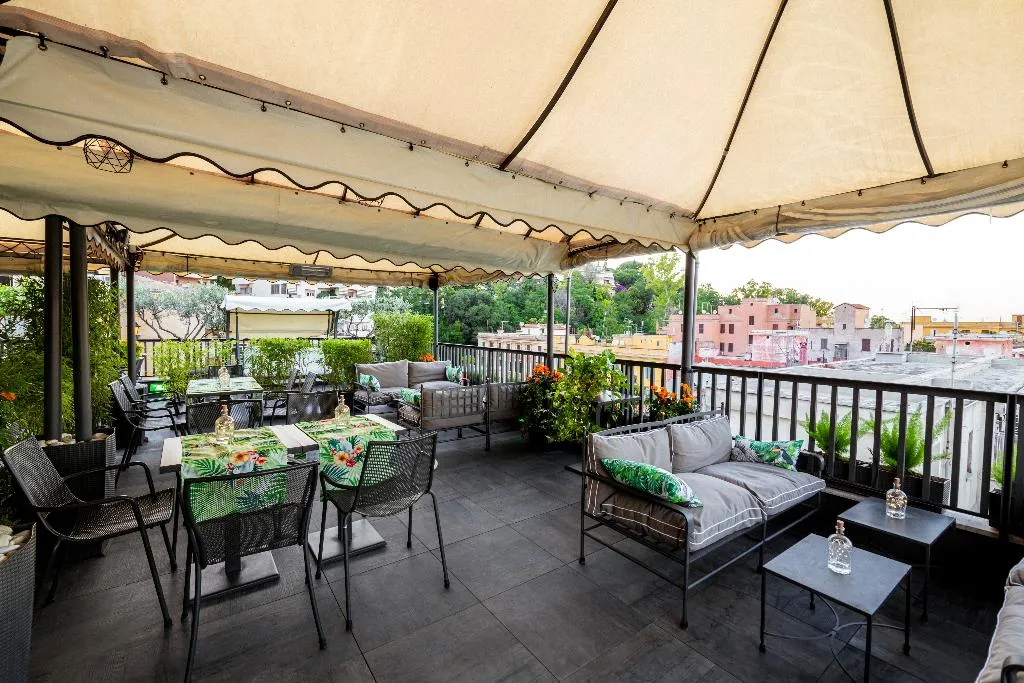 Terrace, Trilussa Palace Congress & Spa, Rome
