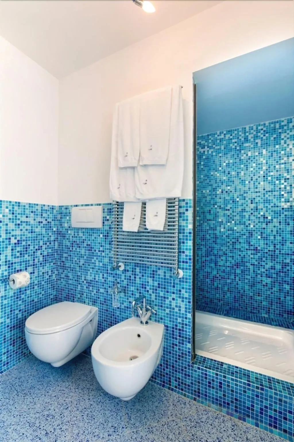 Room, Cubo Apartments, Naples