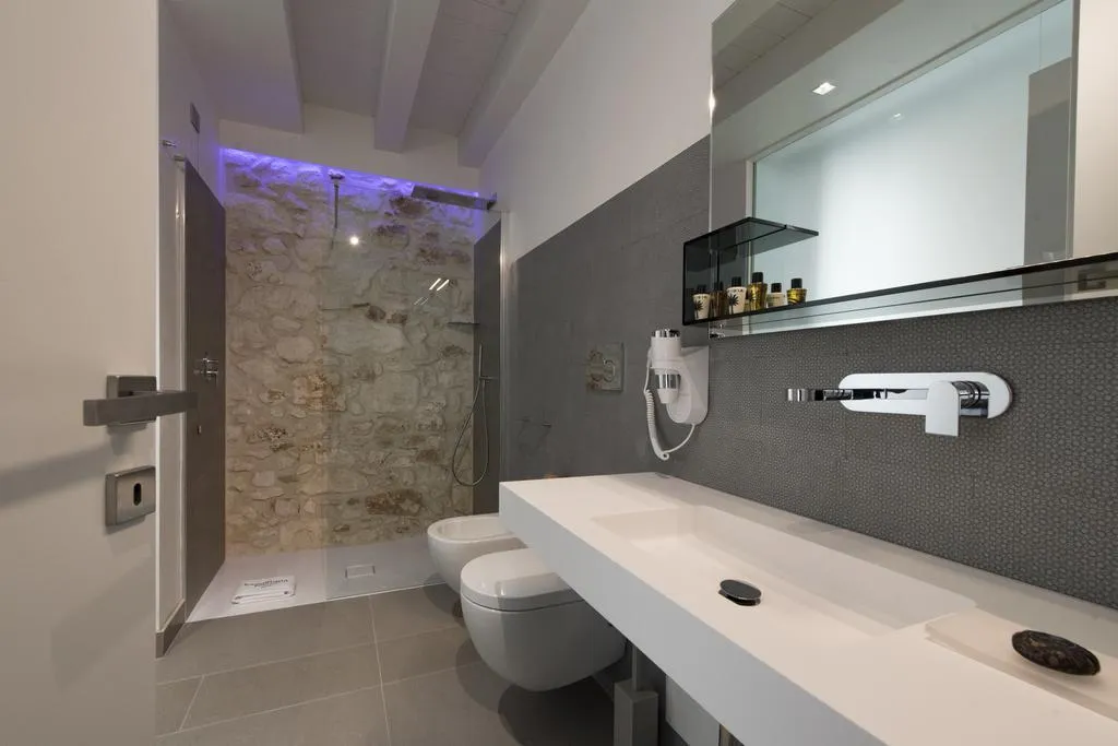 JUNIOR SUITE STANDARD Room, Caportigia Boutique Hotel, Catania