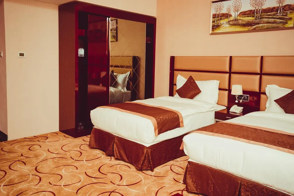 TWIN DELUXE Room, Al Salam Grand Hotel, Dubai