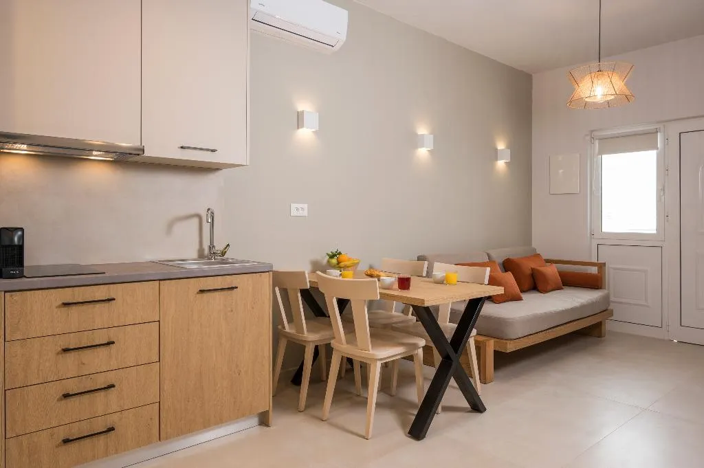 APARTMENT SUPERIOR ONE BEDROOM Room, Esplanade Apartments, Crete