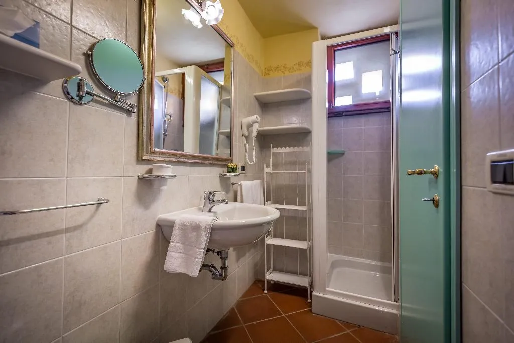 STUDIO STANDARD Room, Borgo di Villa Castelletti, Florence