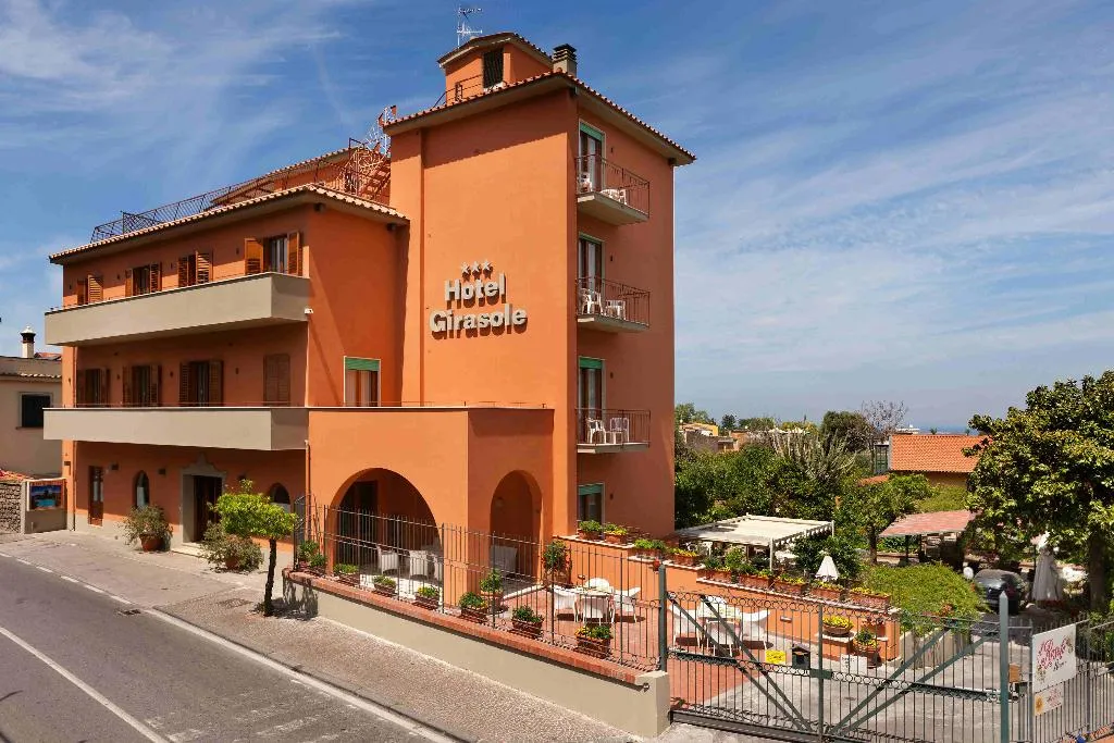General view, Girasole Hotel, Naples