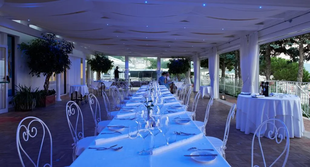 Restaurant, Hotel Villa Poseidon, Naples