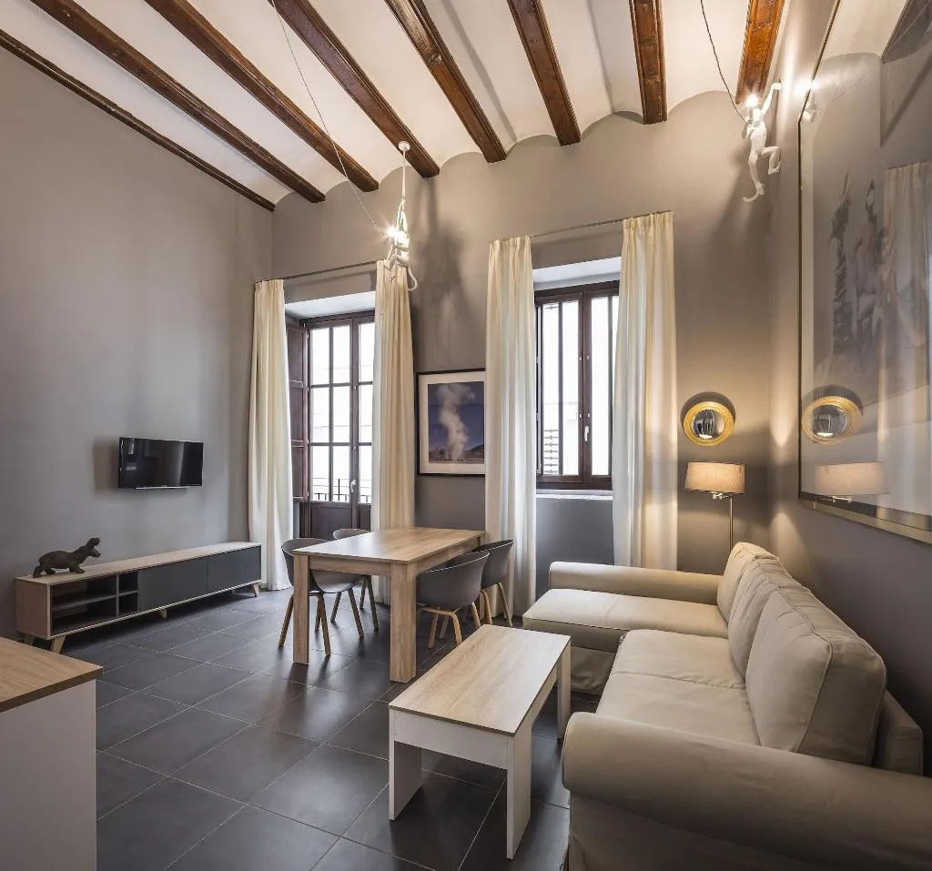 Room, Catalina Suites San Nicolas 3*, Valencia
