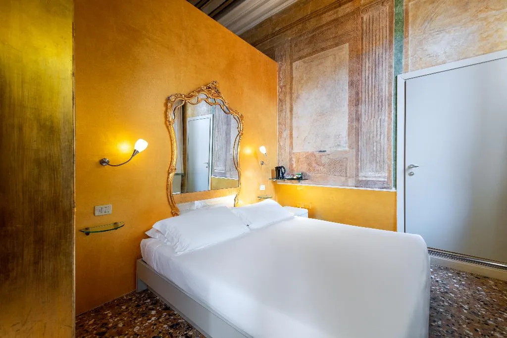 DOUBLE SUPERIOR Room, Hotel Sogno di Giulietta e Romeo, Venice
