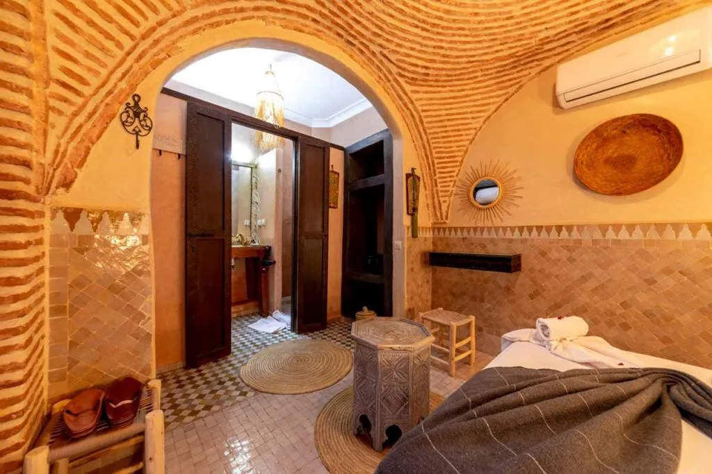 DOUBLE ONE BEDROOM ONE BATHROOM Room, Riad 7 Saints, Marrakech