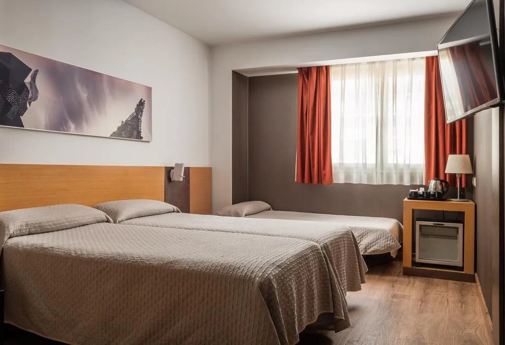 TRIPLE STANDARD Room, Sagrada Familia, Barcelona