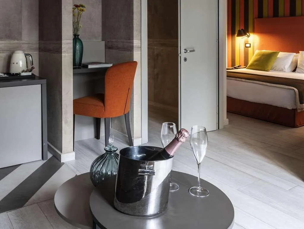Room, Nemi Hotel, Milan