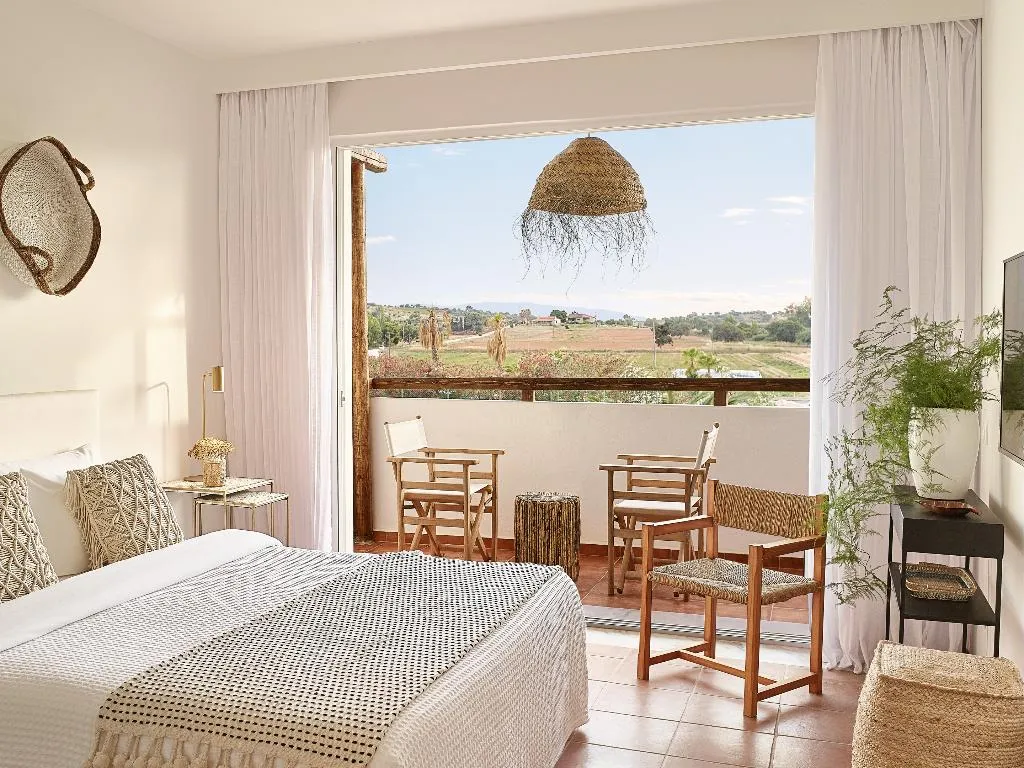 Double or Twin GARDEN VIEW Room, Grecotel Casa Marron, Athens