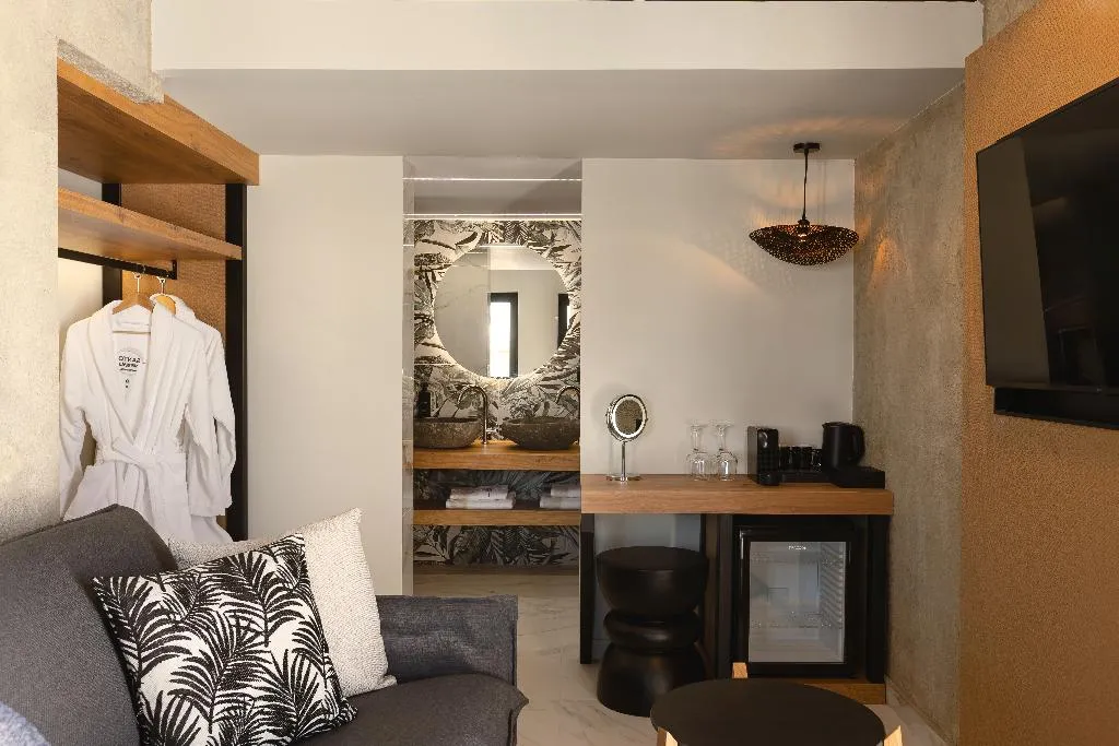 JUNIOR SUITE PREMIUM Room, Santo Mangata Boutique Hotel & Spa, Santorini