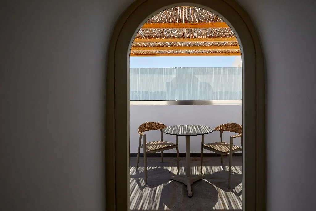 SUITE DUPLEX Room, Sea Breeze Santorini Beach Resort, Curio Collectio, Santorini