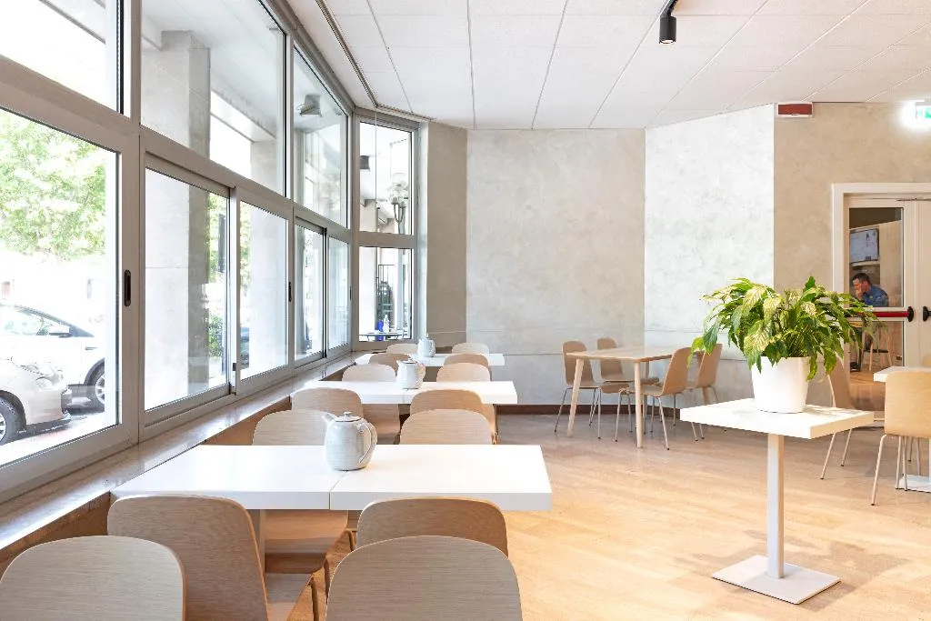 Restaurant, B&B Hotel Como City Center, Milan