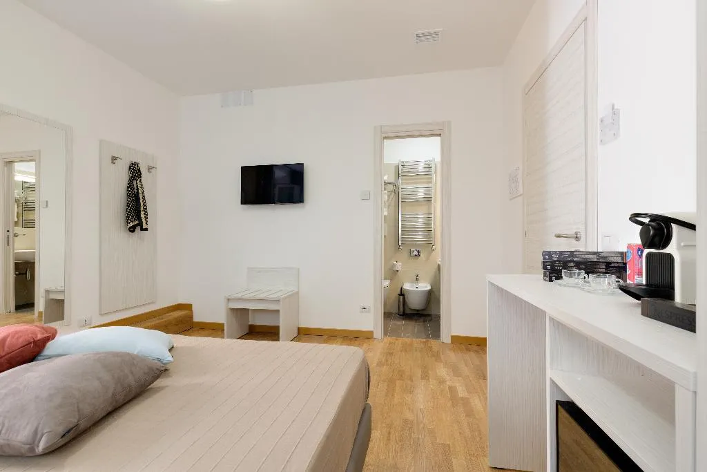 Double or Twin DELUXE Room, Dolce Luxury Rooms, Rome