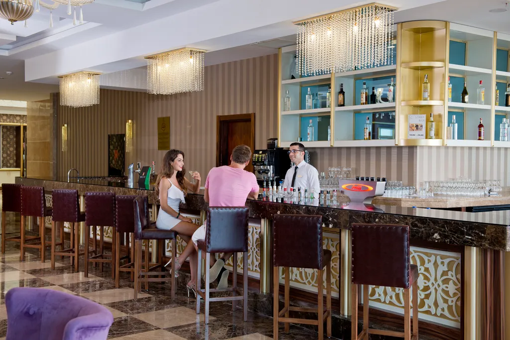 Bar, Side Premium, Antalya