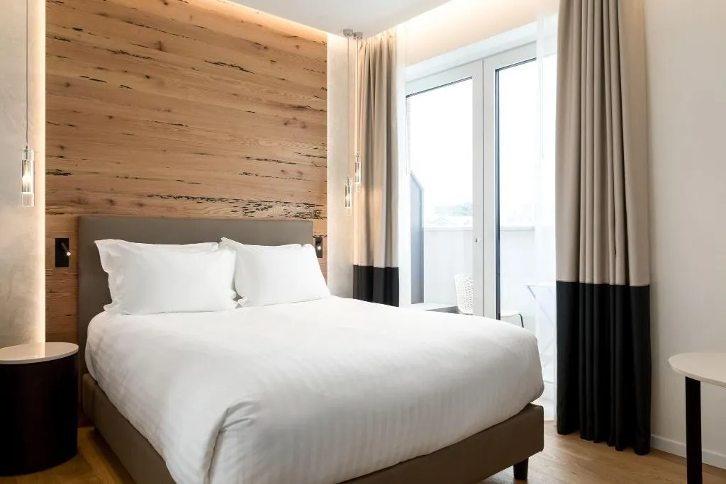 DOUBLE WITH VIEWS Room, AC Hotel Venezia, Venice