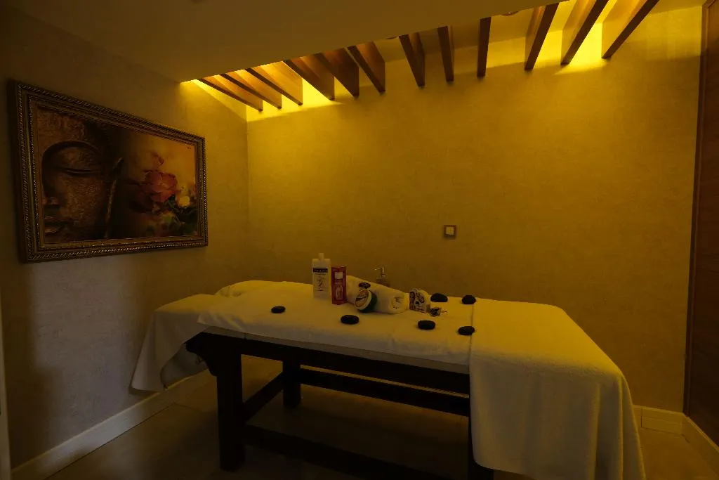 Sports and Entertainment, Les Lion Luxury Spa, Antalya