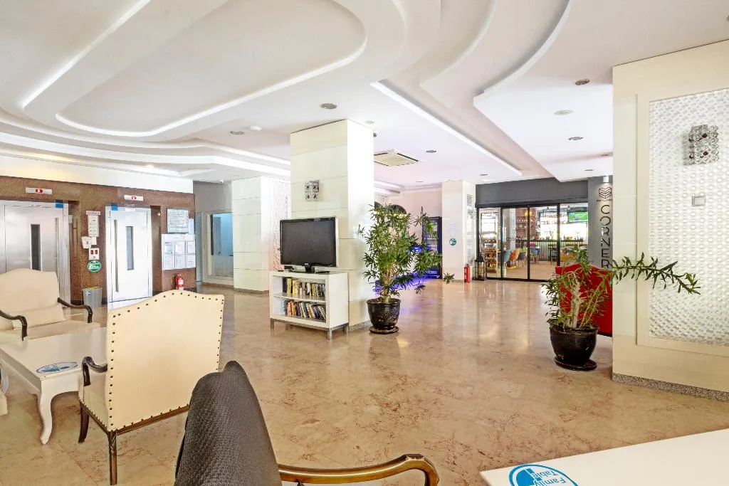Lobby, May Flower Aparthotel, Antalya