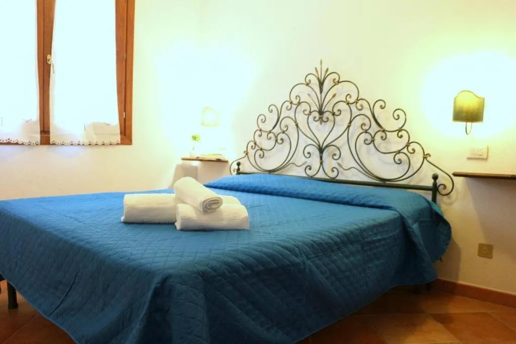 Room, Residence Olimpo, Olbia