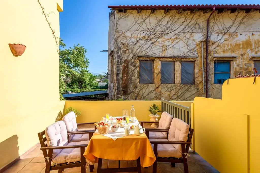 SUITE SUPERIOR CITY VIEW Room, Belmondo, Crete