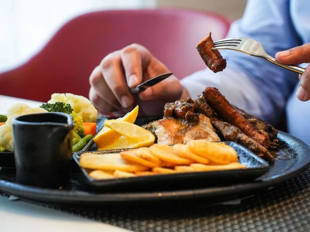 Restaurant, Novotel Tunis, Tunisia