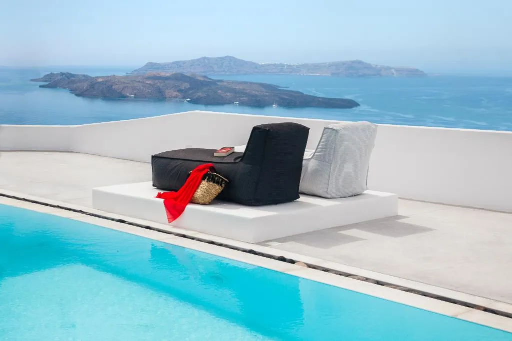 Pool, Amity Suites, Santorini
