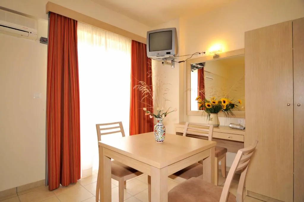 Room, Anita Apart-Hotel, Rhodes